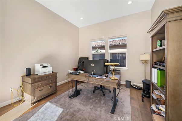 Home Office, Interior, Recessed Lighting, Wood Texture Flooring
