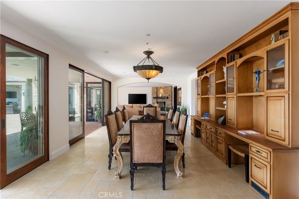 Dining room, Interior, Pendant Lights, Recessed Lighting