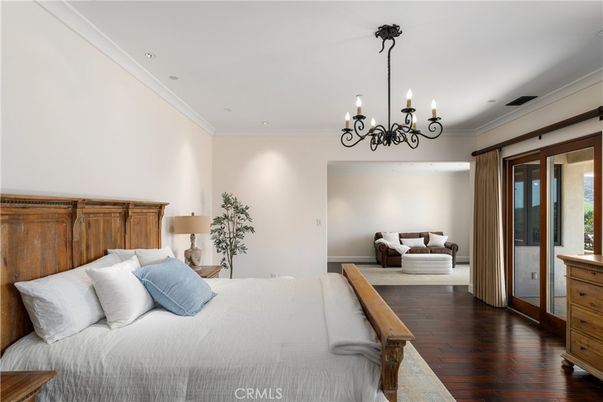 Bedroom, Chandelier, Interior, Recessed Lighting, Wood Texture Flooring