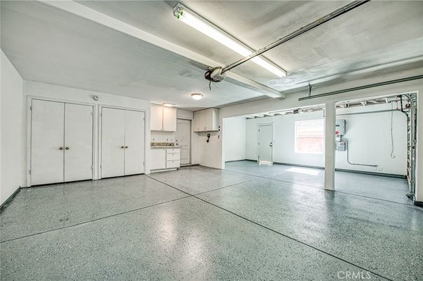 Garage, Interior, Kitchen
