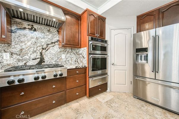 Interior, Kitchen, Stainless Steel Appliances
