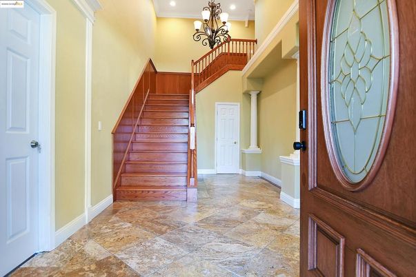 Chandelier, Interior, Recessed Lighting