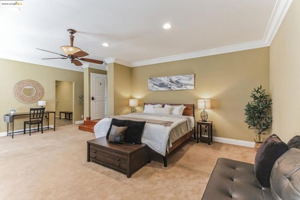 Bedroom, Interior, Recessed Lighting