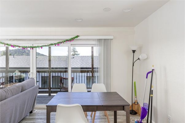 Dining room, Interior, Recessed Lighting, Water, Wood Texture Flooring