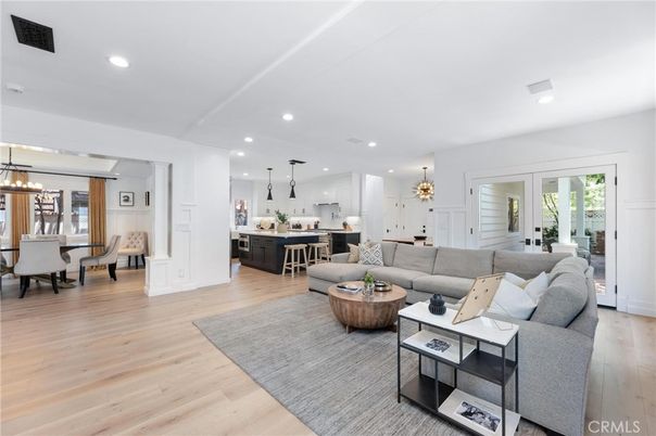 Dining room, Interior, Kitchen, Living room, Pendant Lights, Recessed Lighting, Wood Texture Flooring