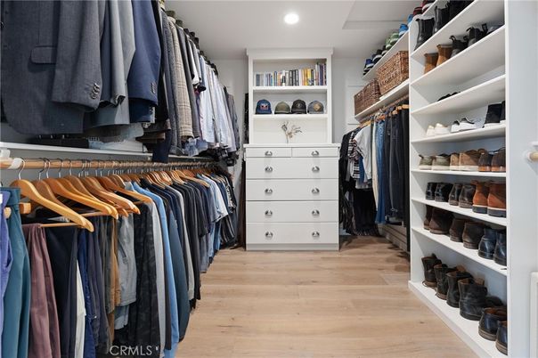 Interior, Recessed Lighting, Walk-in Closets, Wood Texture Flooring