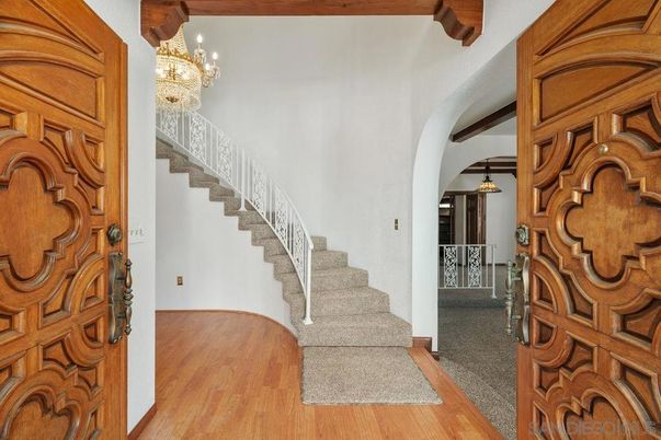 Chandelier, Interior, Wood Texture Flooring
