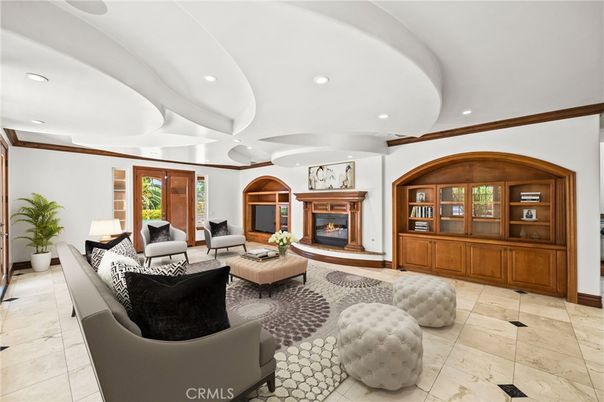 Fireplace, Interior, Living room, Recessed Lighting