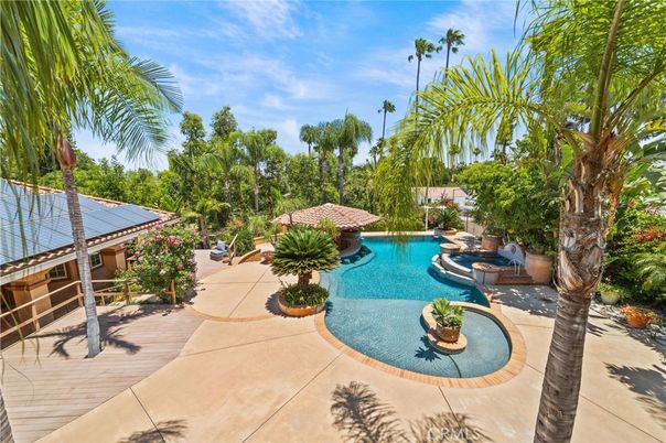 Exterior, Pool, Solar Panels