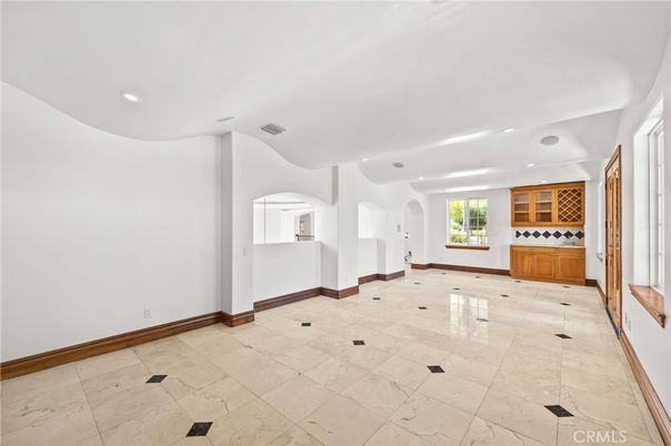 Empty room, Interior, Recessed Lighting