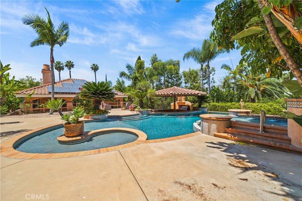 Exterior, Pool, Solar Panels