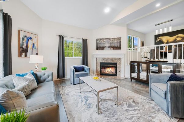 Fireplace, Interior, Living room, Pendant Lights, Recessed Lighting, Wood Texture Flooring
