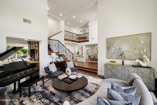 Interior, Living room, Piano, Recessed Lighting, Wood Texture Flooring