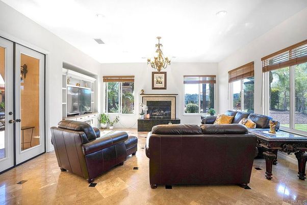 Chandelier, Fireplace, Interior, Living room, Recessed Lighting