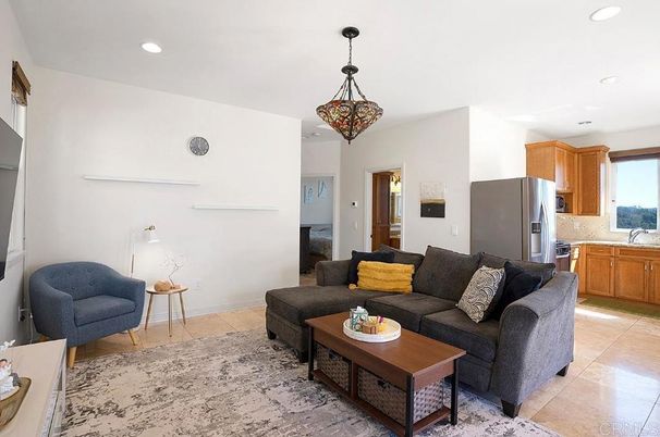 Interior, Kitchen, Living room, Pendant Lights, Recessed Lighting