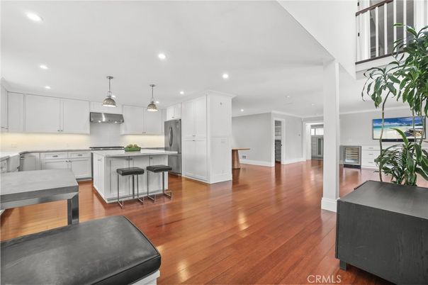Interior, Kitchen, Pendant Lights, Recessed Lighting, Wood Texture Flooring
