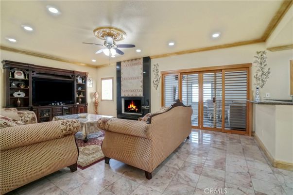 Fireplace, Interior, Living room, Recessed Lighting