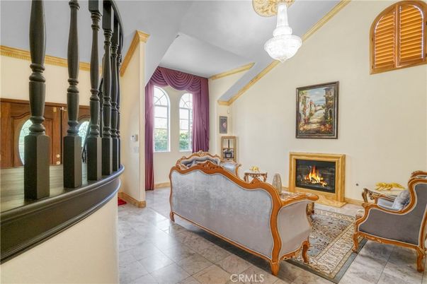 Chandelier, Fireplace, Interior, Marble
