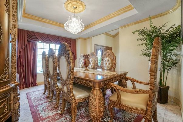Chandelier, Dining room, Interior, Marble