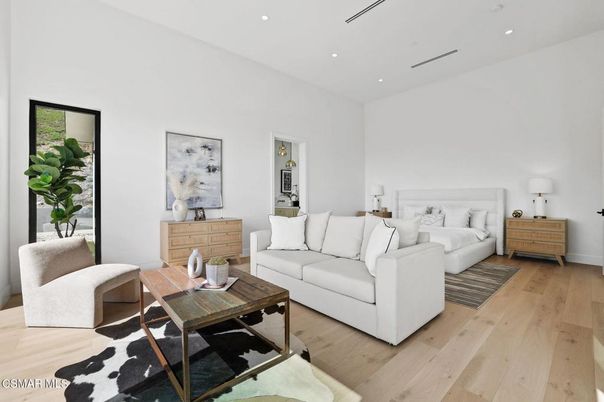 Bedroom, Interior, Living room, Recessed Lighting, Wood Texture Flooring
