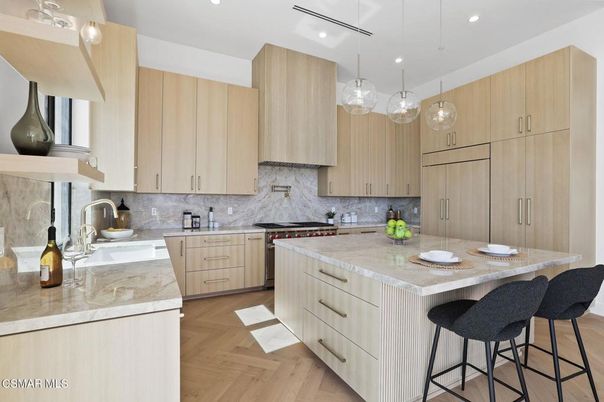 Interior, Kitchen, Pendant Lights, Recessed Lighting, Wood Texture Flooring