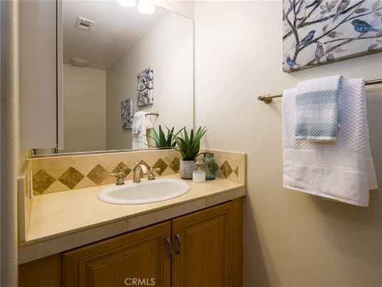 Bathroom, Interior, Tile Countertops