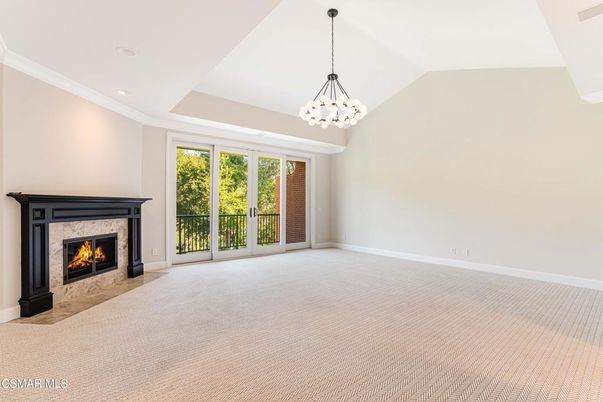 Chandelier, Empty room, Fireplace, Interior, Pendant Lights, Recessed Lighting