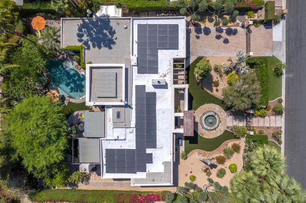 Exterior, Drone
