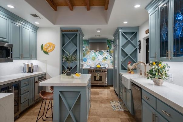 Interior, Kitchen, Recessed Lighting, Stainless Steel Appliances, Wooden Beams, Wooden Ceilings