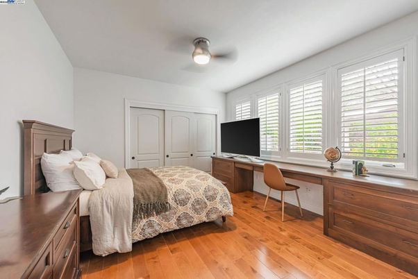 Bedroom, Home Office, Interior, Wood Texture Flooring