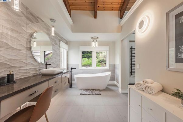 Bathroom, Dual Sink Vanities, Free Standing Baths, Interior, Wooden Beams, Wooden Ceilings