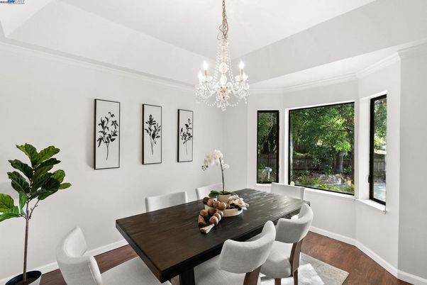 Chandelier, Dining room, Interior, Wood Texture Flooring