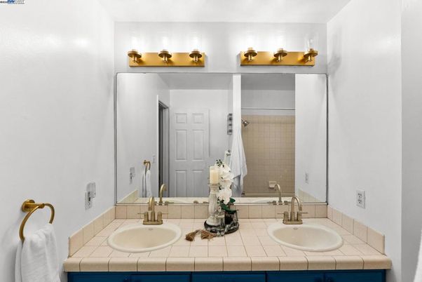 Bathroom, Dual Sink Vanities, Interior, Tile Countertops