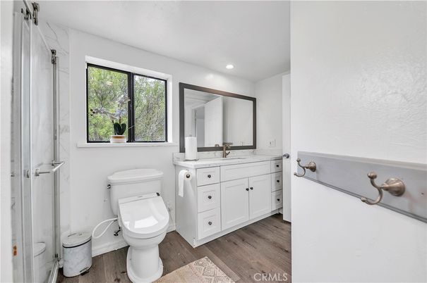 Bathroom, Interior, Recessed Lighting, Wood Texture Flooring