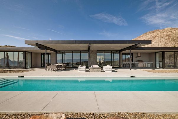 Exterior, Pool