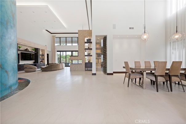 Dining room, Interior, Living room, Pendant Lights, Recessed Lighting