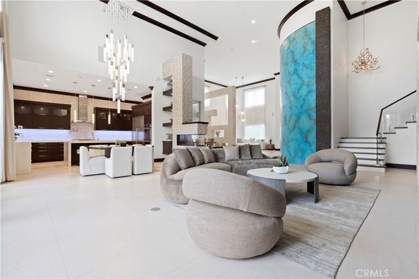 Interior, Kitchen, Living room, Pendant Lights, Recessed Lighting, Stainless Steel Appliances
