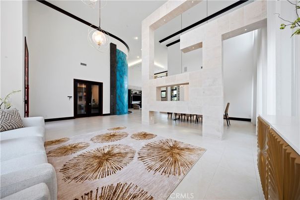 Dining room, Interior, Pendant Lights, Recessed Lighting