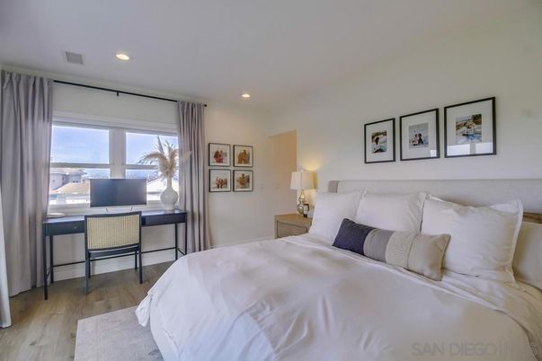 Bedroom, Home Office, Interior, Recessed Lighting, Wood Texture Flooring