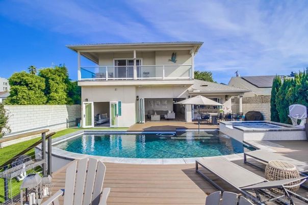 Exterior, Pool, Solar Panels