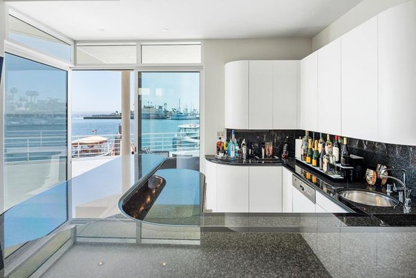 Interior, Kitchen, Recessed Lighting, Water