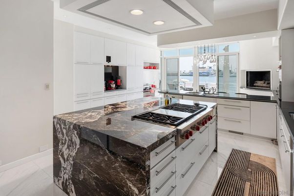 Interior, Kitchen, Pendant Lights, Recessed Lighting, Water