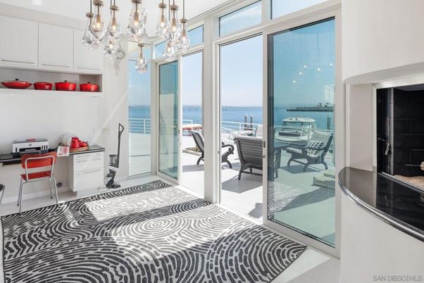 Chandelier, Home Office, Interior, Water