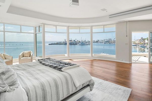 Bedroom, Interior, Recessed Lighting, Water, Wood Texture Flooring