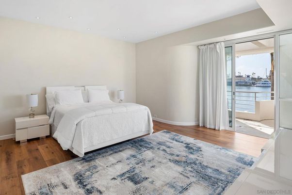 Bedroom, Interior, Recessed Lighting, Water, Wood Texture Flooring