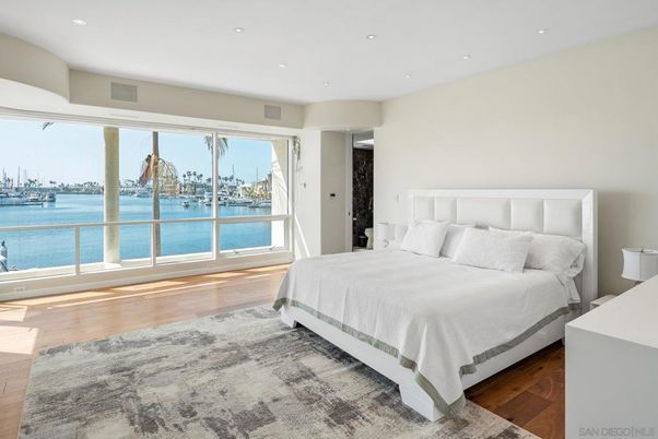 Bedroom, Interior, Recessed Lighting, Water, Wood Texture Flooring