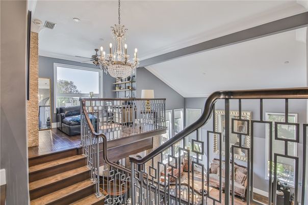 Chandelier, Dining room, Interior, Recessed Lighting, Wood Texture Flooring