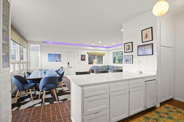Dining room, Interior, Kitchen, Pendant Lights, Recessed Lighting