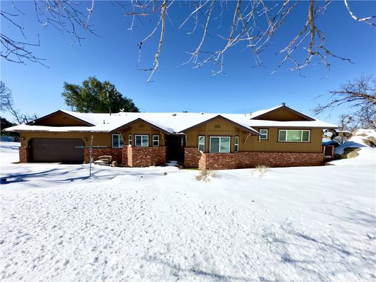 Attached, Exterior, Facade, Brick Facade, Ranch