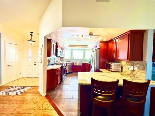 Interior, Kitchen, Stainless Steel Appliances